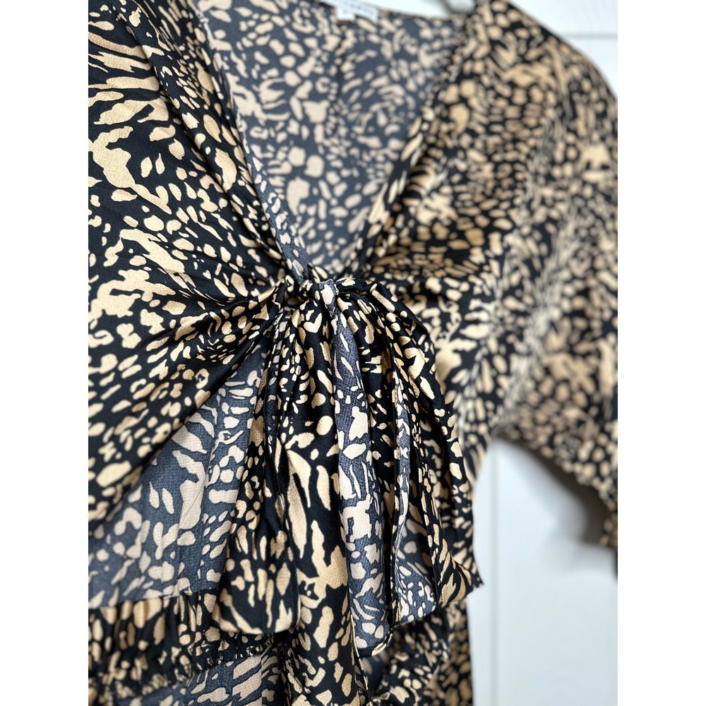 Maxi Dress Women Small Tan Black Cut Out Front Tie Good Condition vacation - Picture 4 of 10